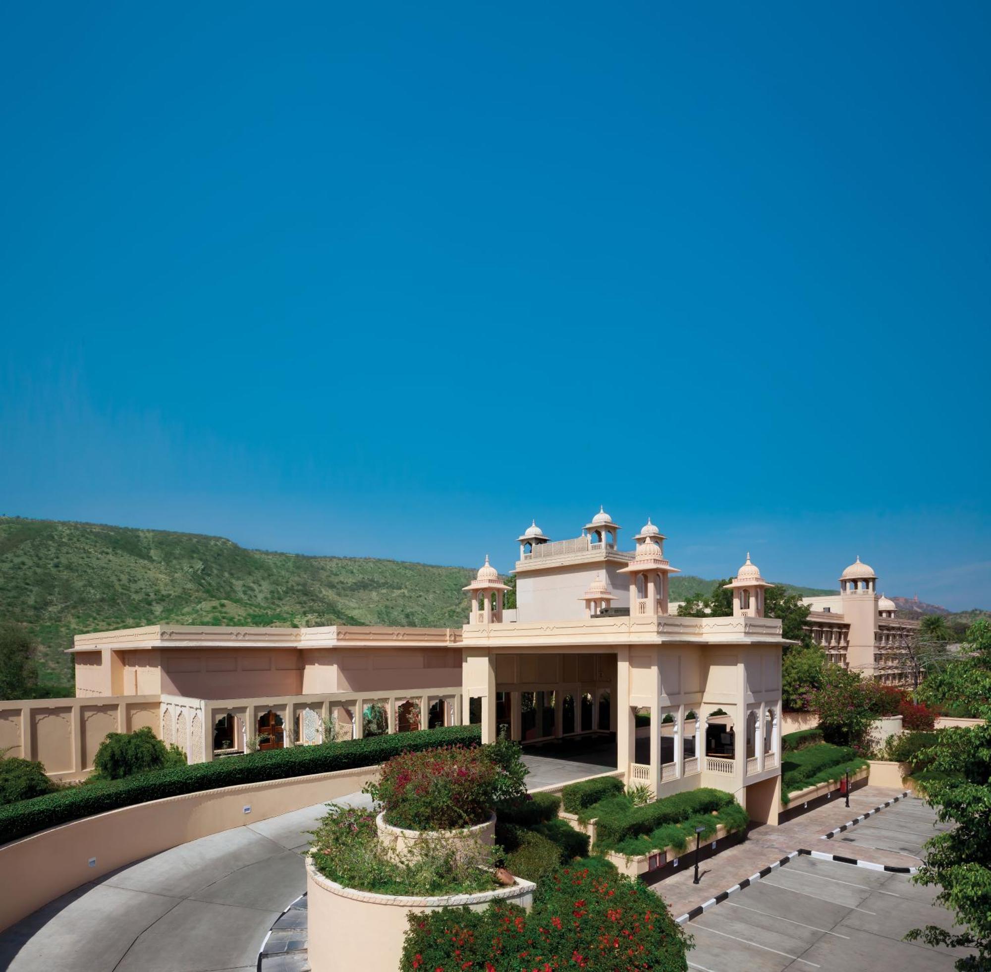 트라이던트 자이푸르 호텔 외부 사진 The Oberoi Udaivilas Palace